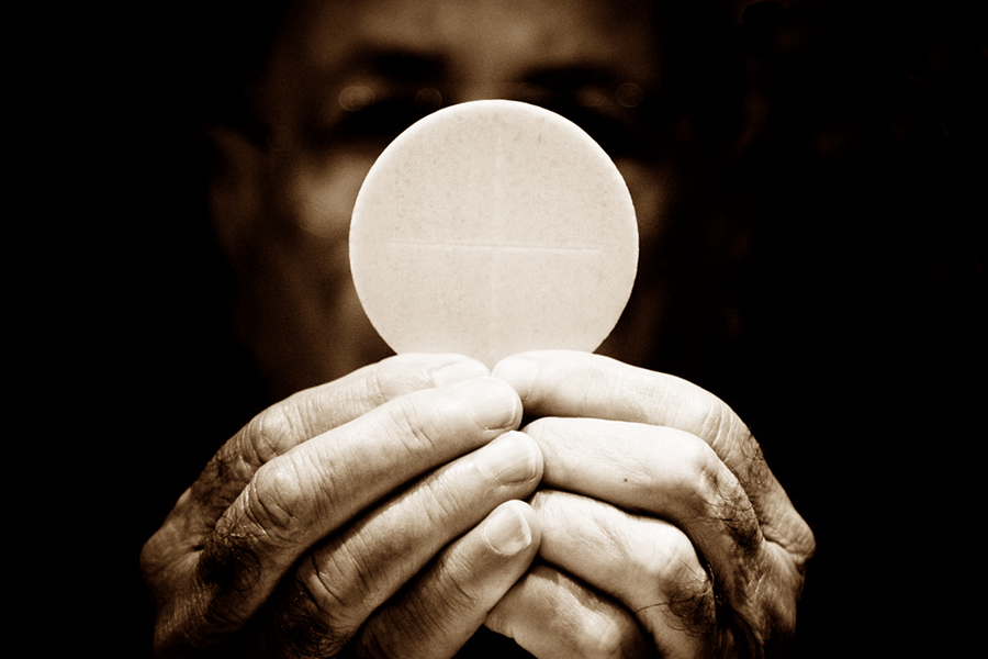 eucharist2